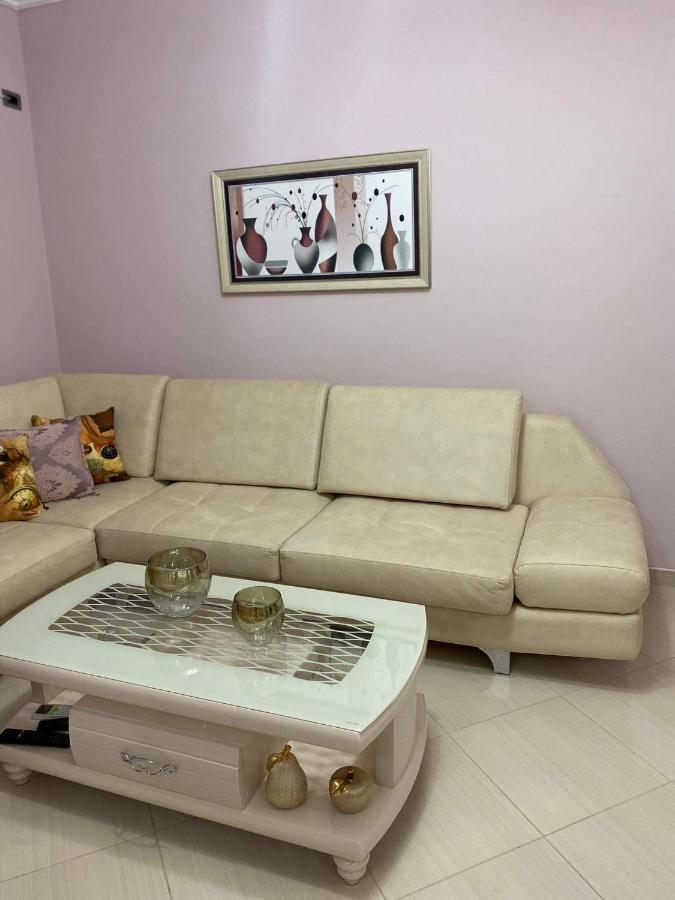 فيير Orfeas Central Apartment المظهر الخارجي الصورة