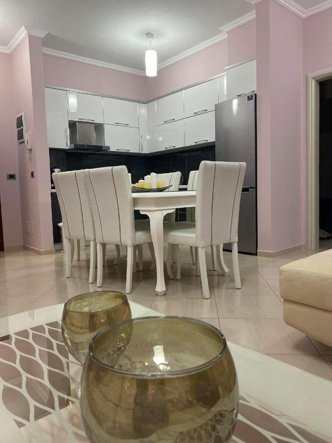 فيير Orfeas Central Apartment المظهر الخارجي الصورة