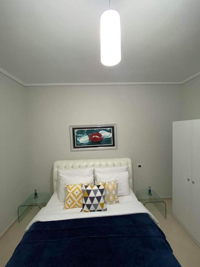 فيير Orfeas Central Apartment المظهر الخارجي الصورة