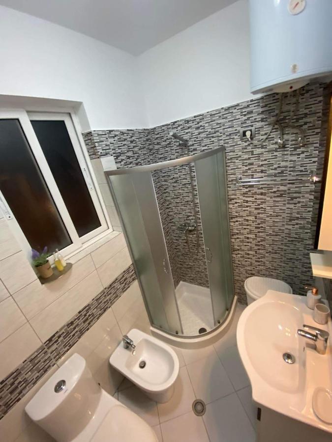 فيير Orfeas Central Apartment المظهر الخارجي الصورة